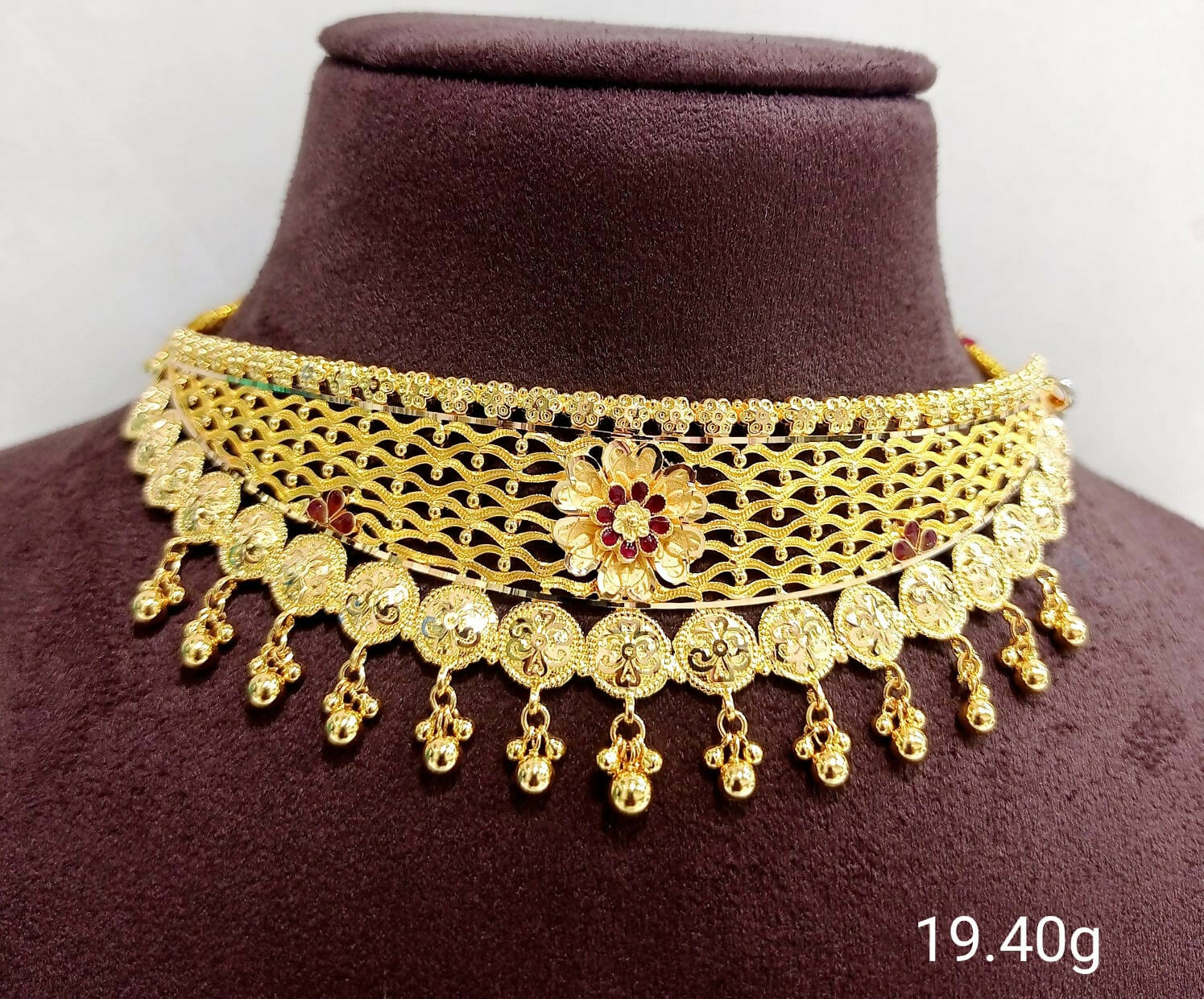 Gold Choker Sarafa Bazar India