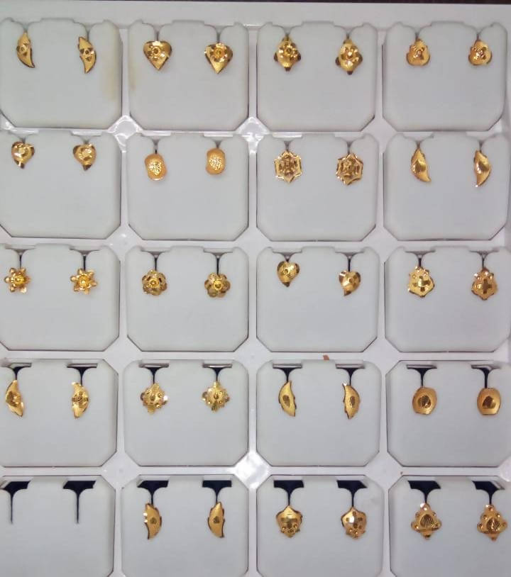 Rajkot Plain Gold Earrings