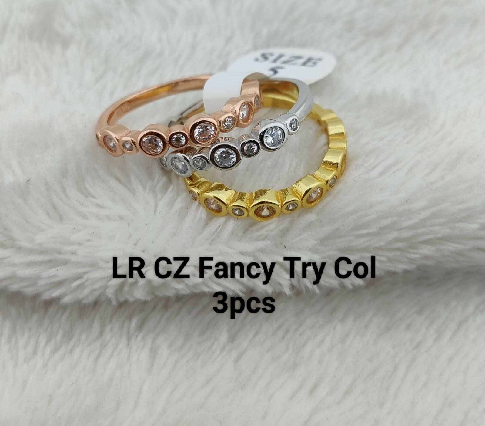 925 Silver Fancy CZ Ladies Ring Sarafa Bazar India