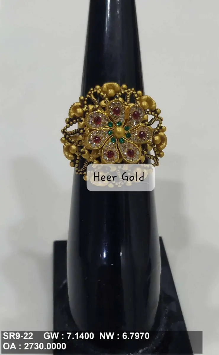 Antique Ladies Ring Sarafa Bazar India