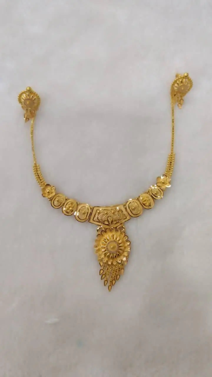 Gold Necklace Sarafa Bazar India