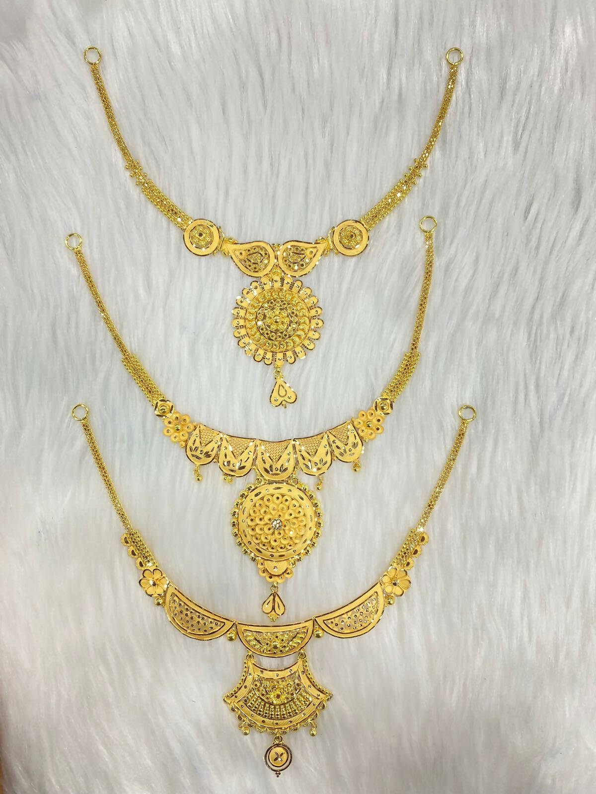 Gold Necklace Sarafa Bazar India