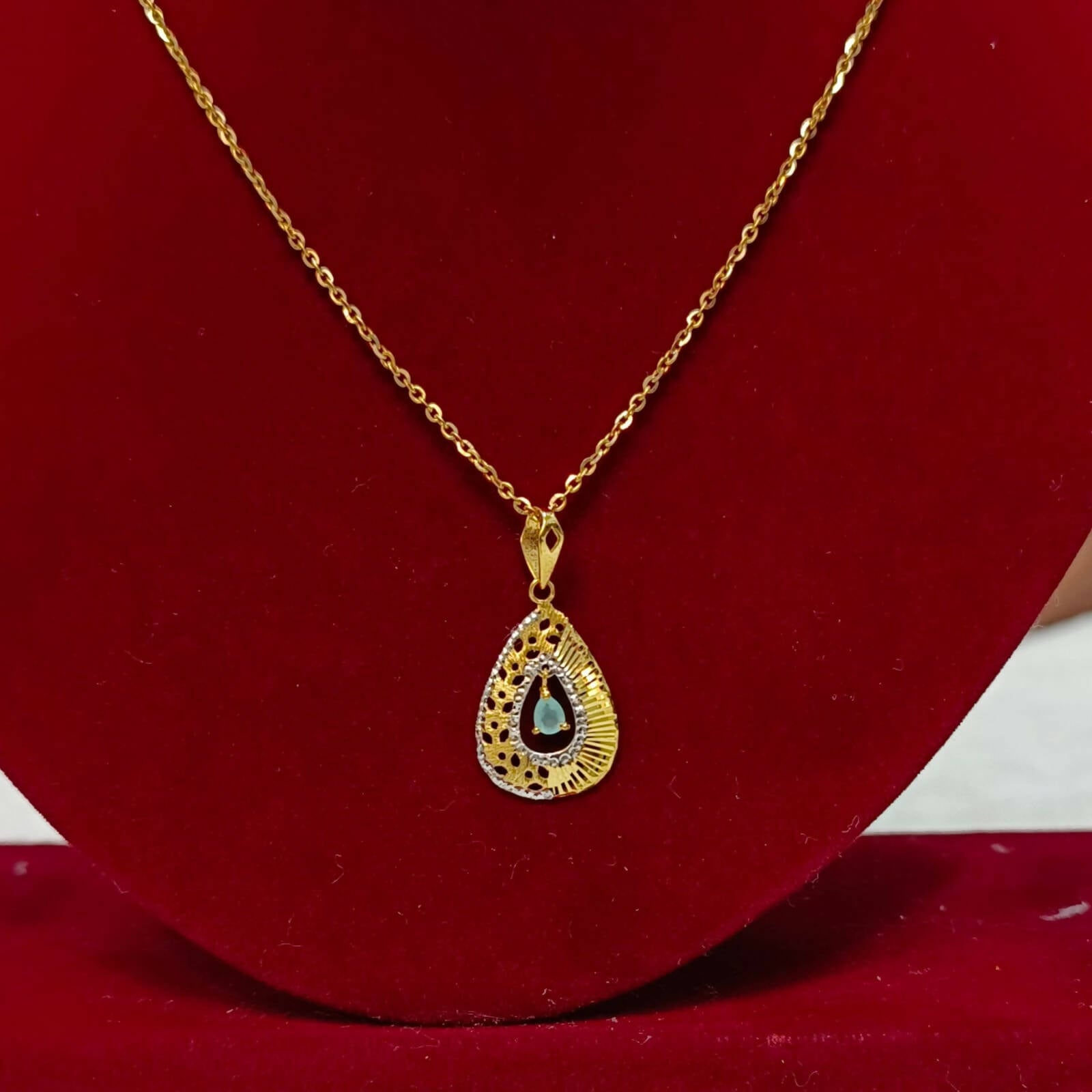 Turkish Italian Gold Pendant Sarafa Bazar India