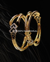 Bangles Sarafa Bazar India