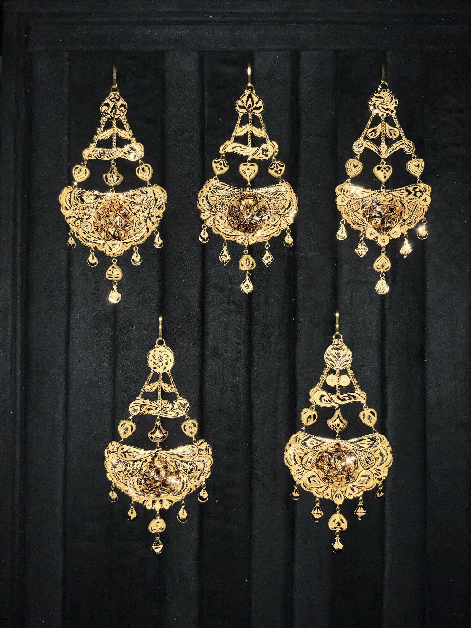 Gold Maang Tikka Sarafa Bazar India