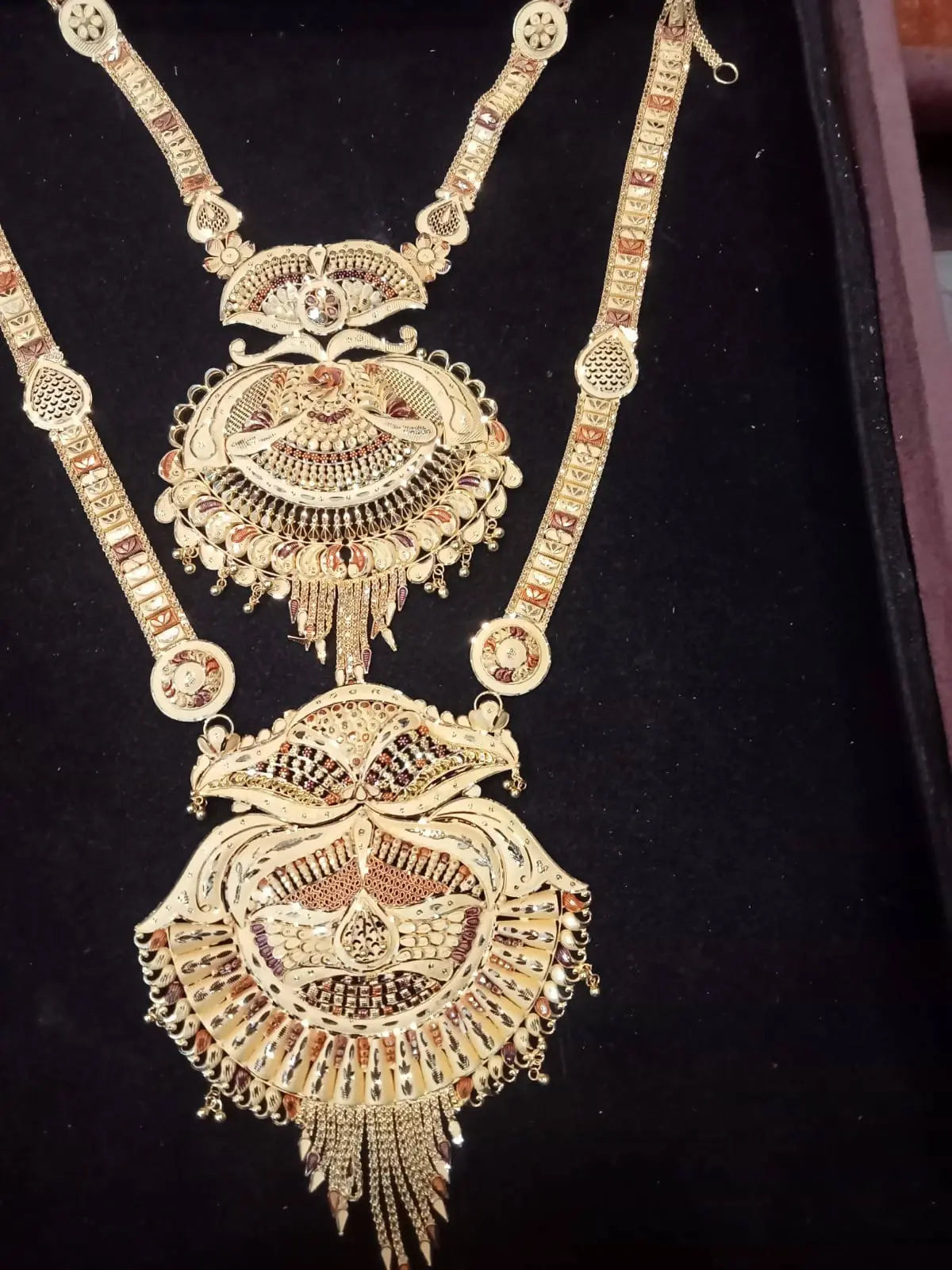 Gold Long Set Sarafa Bazar