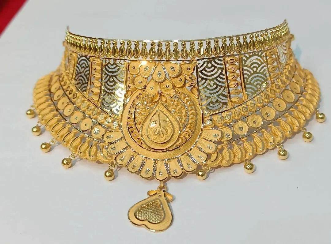 Gold Choker Sarafa Bazar India